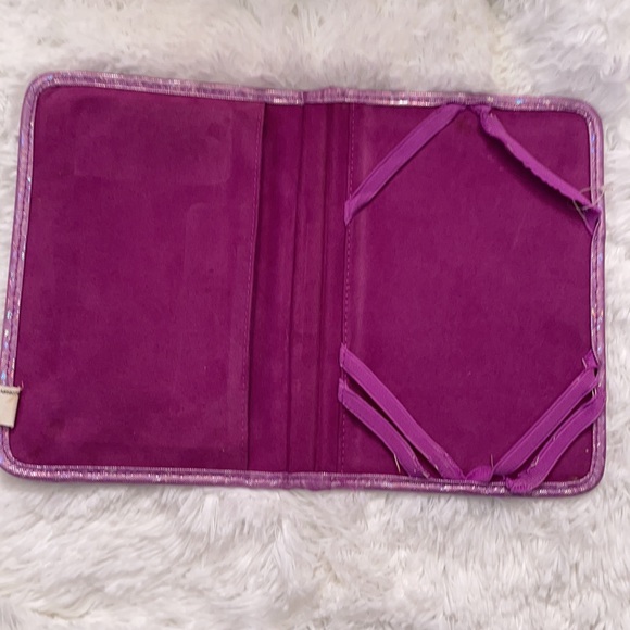 Cute Tablet Cover from Justice - Picture 5 of 8